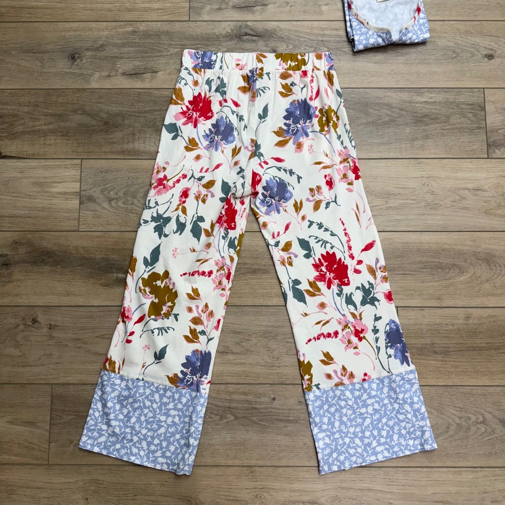 Pact Staycation Organic Cotton Floral Pajama Set Blue White Red Medium - Picture 14 of 14